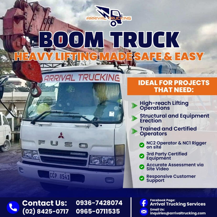 Boom Truck w/ 6 sections crane & outrigger